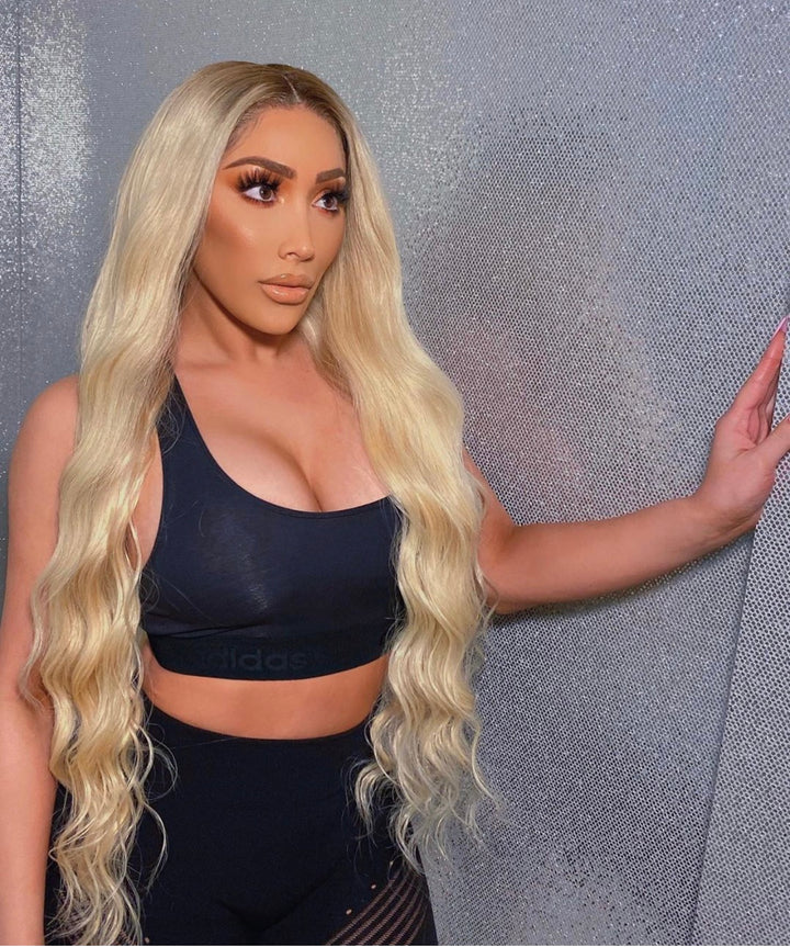 BLONDE BODY WAVE LACE WIG